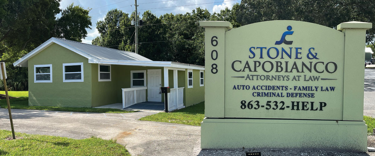 Stone Law office in Okeechobee Florida
